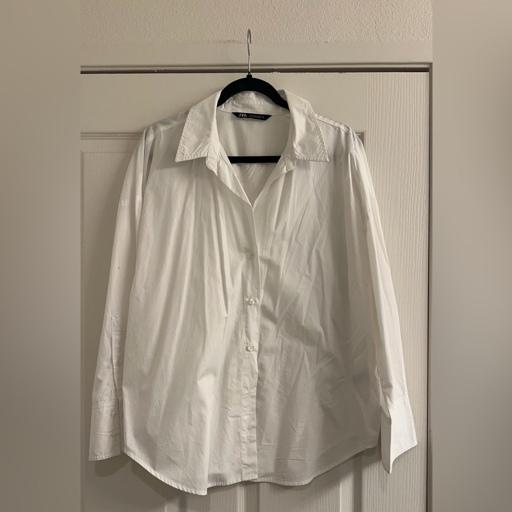 Zara Women's Classic White Button Down Shirt